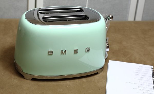 SMEG TSF01PGEU 2 Scheiben Toaster, pastellgrün RETRO-Style, sehr wertig