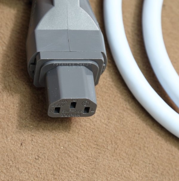 Supra Cables High-End Netzkabel 1,50 m LoRad 1.5 MK II CS-EU/A / Winkelstecker / Werkskonfektion