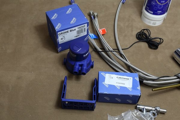 GROHE Blue Pure Starter-Kit Küchenarmatur mit Filterfunktion, U-Auslauf 31299001