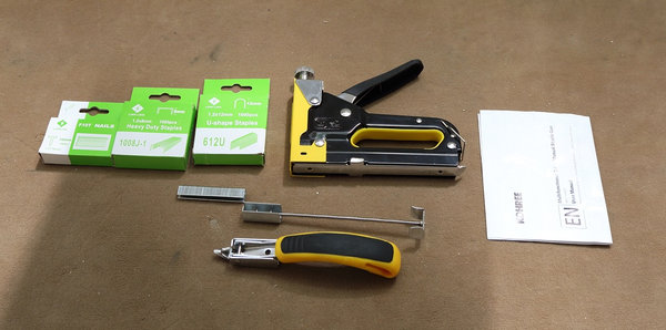 Kohree HY0627-JP 3-in1 Handtacker inkl. Starter Kit an Tackern & Nägeln