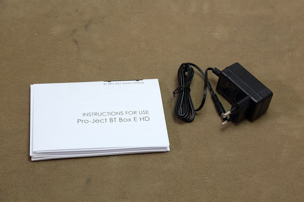 Pro-Ject BT Box E HD weiss Bluetooth®-Streaming mit aptX®HD für jede Hifi-Anlage