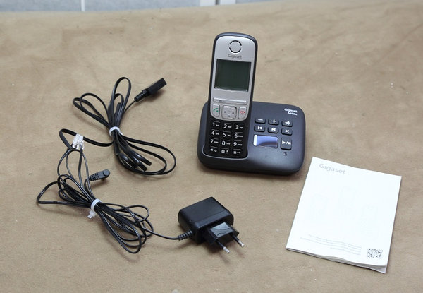 Gigaset AS690A DECT/GAP Schnurloses Telefon & Anrufbeantworter schwarz/silber